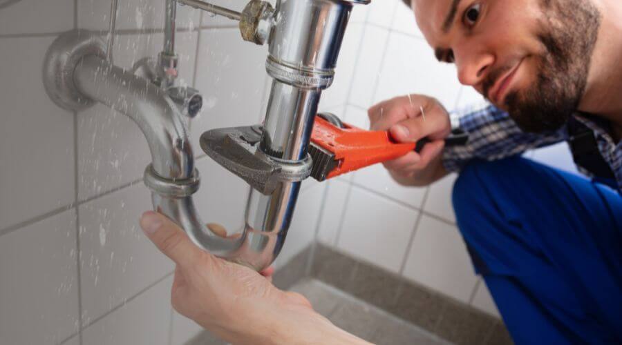 Local tankless water heater installation in Loogootee, IN